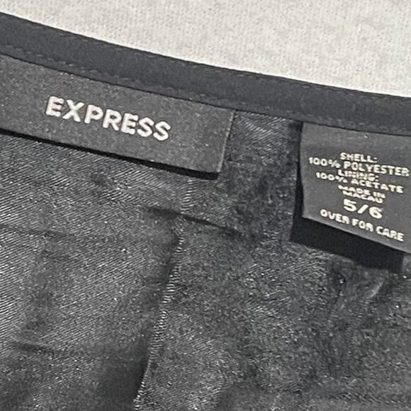 Express pleated black chiffon skirt Size 5 / 6 - Picture 5 of 5